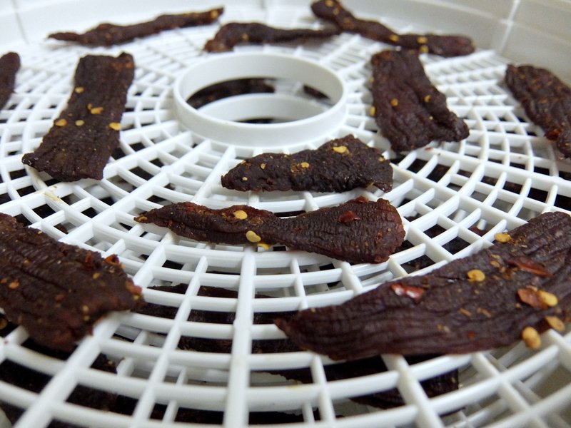 Make Beef Jerky in a Dehydrator [Step-by-Step Guide] – People's Choice Beef  Jerky