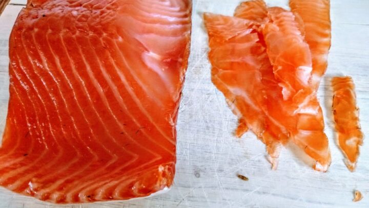 Cured smoked salmon sale